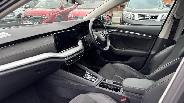 Skoda Octavia 1.4 TSI iV SE L DSG 5dr Hatchback